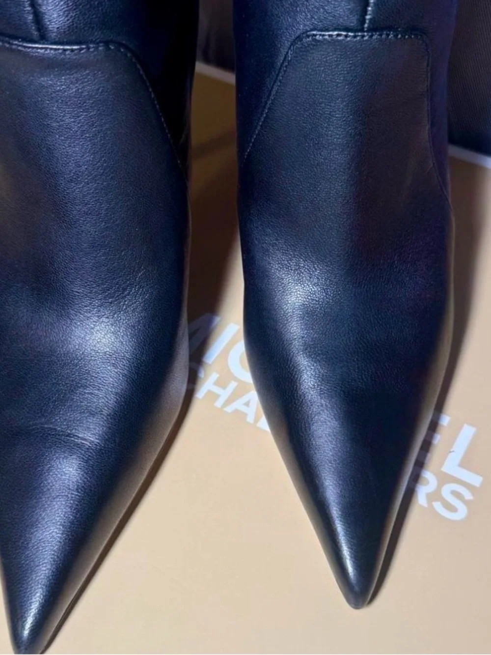 Michael Kors Black Slouchy Knee-High Pointed Toe Stiletto Boot ($385 Msrp)